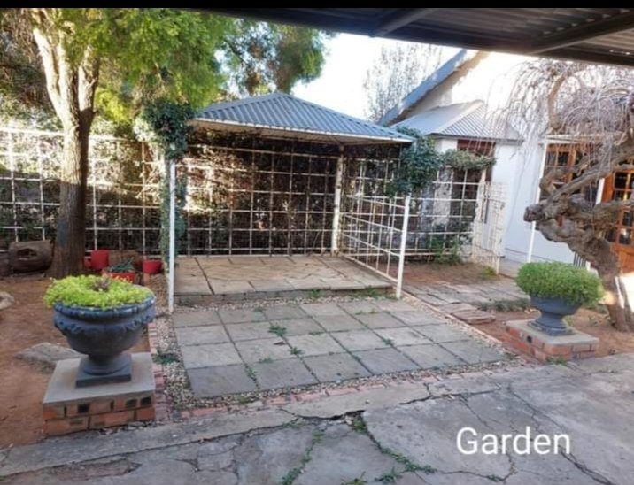 To Let  Bedroom Property for Rent in Generaal De Wet Free State